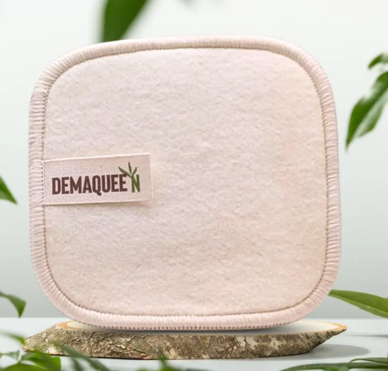 Coton démaquillant lavable carré écru avec étiquette 